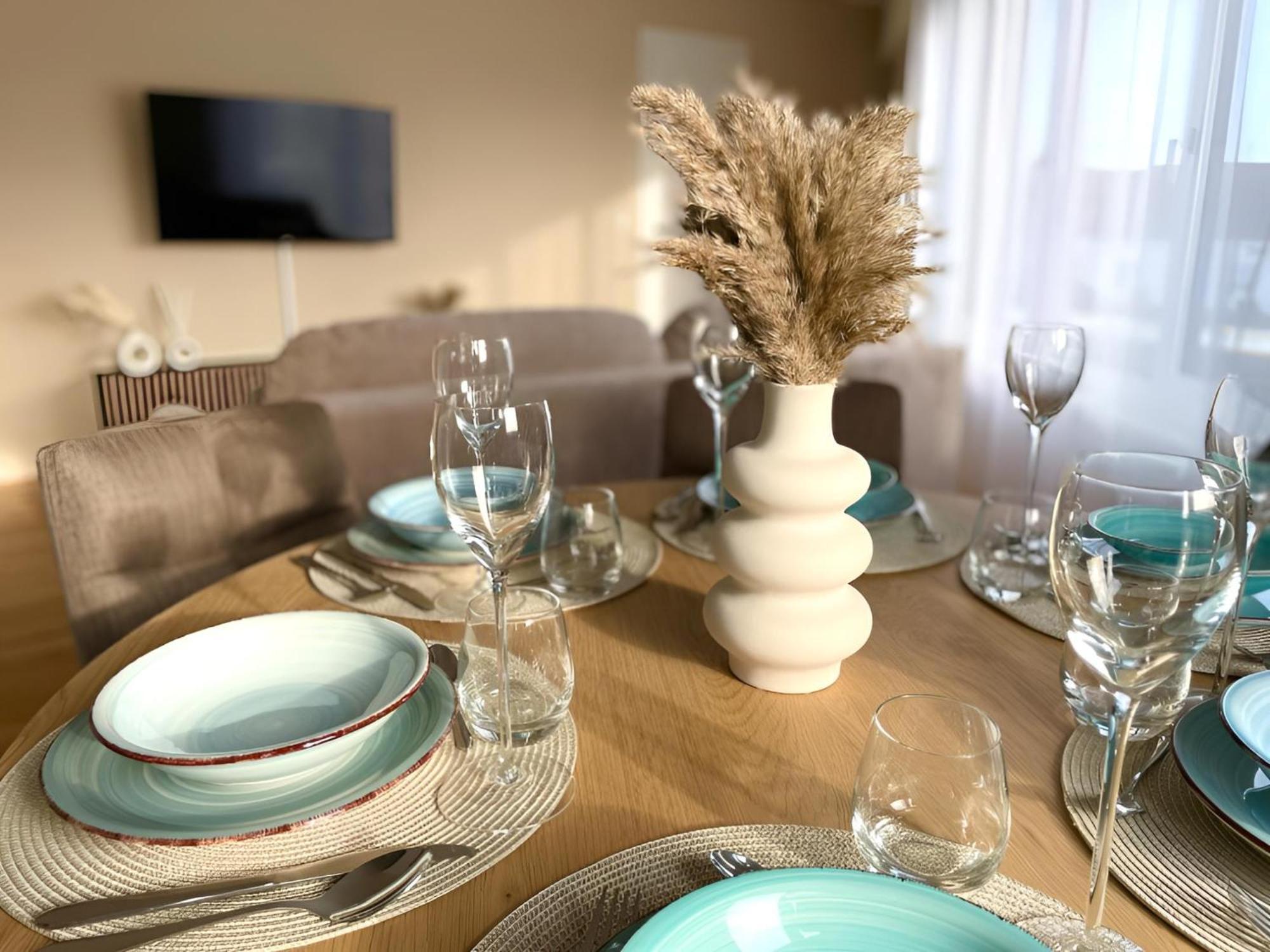 Exklusive 3-Zimmer Luxus-Maisonette In Hochheim - Naehe Frankfurt Flughafen, Wiesbaden Und Mainz Hochheim am Main Ngoại thất bức ảnh